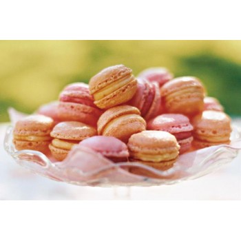 indulge almond macarons